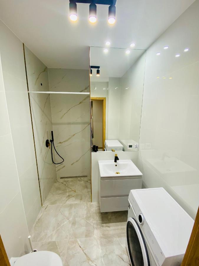 Gold Apartament Świdnik Exterior foto